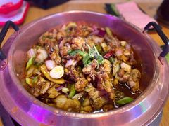 饕餮馋嘴牛蛙-虾弄弄海派小龙虾·牛羊蝎子火锅