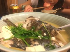 砂锅鱼头-75幢私房菜馆