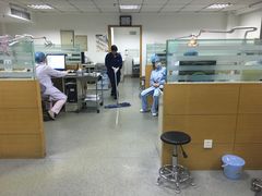 -浙江大学医学院附属口腔医院湖滨（延安）院区