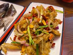 -虾弄弄海派小龙虾·牛羊蝎子火锅