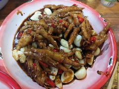 -老三样·美食研究中心(世贸路店)