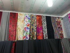 -小赵服装加工部(北中路328弄小区店)