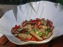 -金滏山烤肉·海鲜·火锅自助餐厅(襄阳万达店)