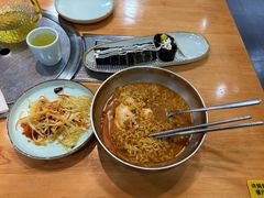 -许妈妈餐厅烤肉烧烤家常菜(明润广场店)