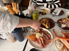 -怡咖啡海鲜自助餐厅(浦东香格里拉店)
