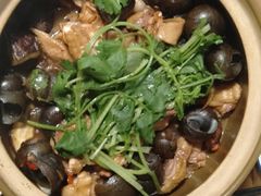 -食爺炭炉鸡煲·烧烤