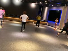 -懒人Club运动健身·运动康复·私教(三迪中心店)