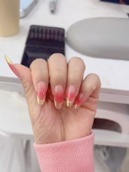 -雅洁美甲美睫