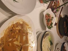 -沪华海鲜大酒楼(南汇店)