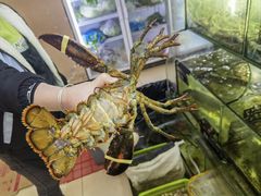 -覃记海鲜美食餐厅