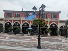 -佛罗伦萨小镇广佛名品奥特莱斯(疏港路店)