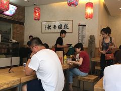 -秦香陕西食府(华贸天地店)