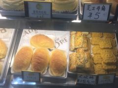 -浓心爷爷·现烤面包(荔胜广场店)