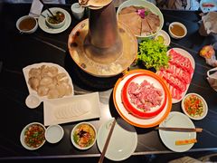 -额尔敦传统涮(公园西路店)