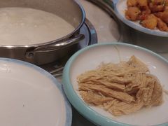 -粤顺渔坊·中山脆肉鲩火锅(清湖店)