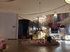 -涨巢·潮玩水疗局