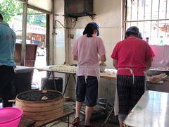 -严氏重油烧麦(民权路店)