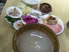 -桥香园云南过桥米线(金马碧鸡店)