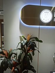 -康美贞·痘肌养护管理中心
