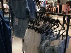 -ZARA(凯德乐峰广场店)