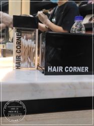 -HAIR CORNER