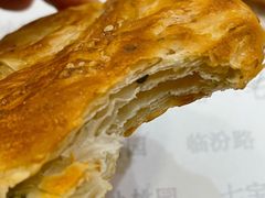老上海葱油饼-小桃园·豆浆油条(复兴中路店)