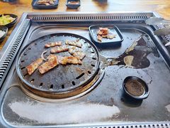-杀猪天·韩国烤肉(铁路街第一分店)