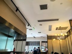 -楚山晓·湖北菜(武汉光谷K11店)