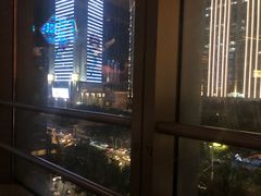 景观位-异次元·LIGHT HOUSE·美食酒廊·休闲露台