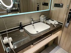 -杭州西湖湖滨银泰亚朵酒店