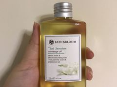 -Bath & Bloom Flagship Store at Central World
