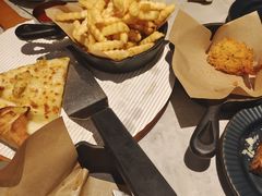 -必胜客(东大桥店)