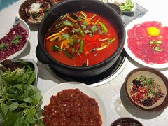 -贵府酸汤牛肉火锅·贵州老字号(飞山街店)