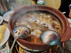 -东记炭炉·海鲜鸡煲(龙华店)