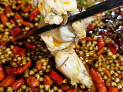 -火辣辣美蛙鱼头自助火锅(仁和路店)