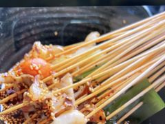 -何师烧烤·香辣蟹·川菜·30年老品牌(太古里旗舰店)