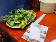 -菌之家·专业纯野生菌火锅·特色炒菌