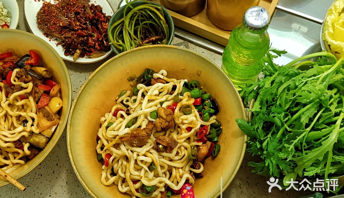 来楠无吃椰子鸡啦!