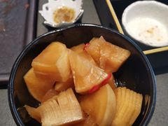 -铭牛烧肉·和牛海鲜自助(高新月牙湖店)