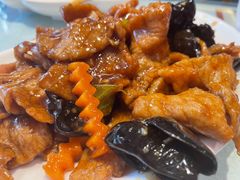 滑溜肉片-添福来墨鱼饺子 · 海鲜东北菜(大连星海·黄浦路店)