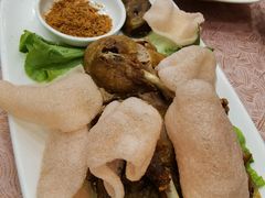 脆皮香酥鸭-瑞福园联谊餐室(茂名南路店)