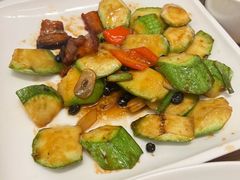 -顺风汤馆·广府粤菜(江宸天街店)