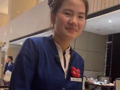 -朗丽兹自助餐厅