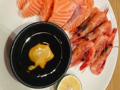 -怡咖啡海鲜自助餐厅(浦东香格里拉店)