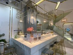 -初颜品佑肌肤管理