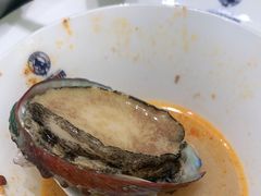 -红鼎豆捞·非遗鲍皇汤火锅(宝丰路店)