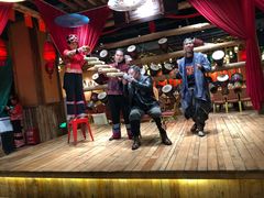 -老滇山寨•云南特色菜•地方菜•民族风情歌舞表演(金碧店)