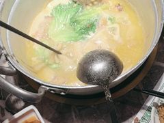 -禄婶鸡煲·打边炉