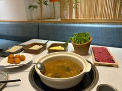 -菌子鲜汤野生菌锅