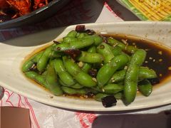 -肥肥虾庄·金牌油焖大虾(汉街SKP店)